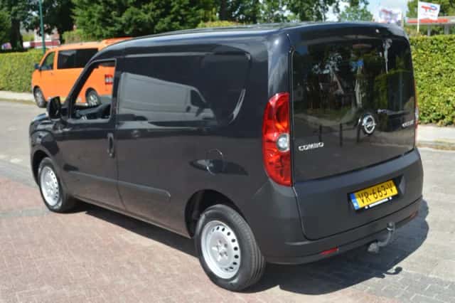 Opel Combo (2015) thumbnail 6