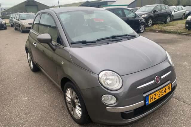 Fiat 500 (2015) thumbnail 4