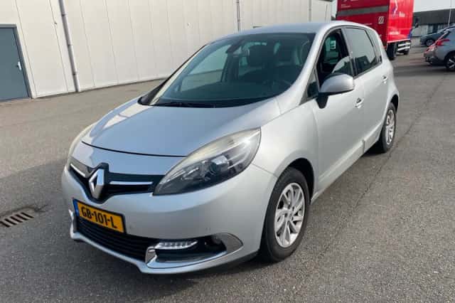Renault Scénic (2014) thumbnail 1