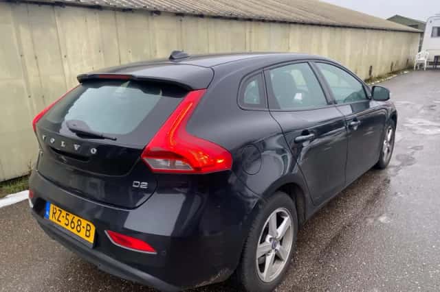Volvo V40 (2014) thumbnail 5