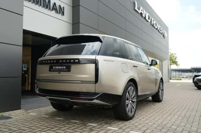 Land Rover Range Rover (2024) thumbnail 4