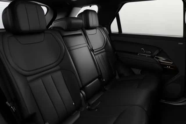 Land Rover Range Rover Sport (2026) thumbnail 6
