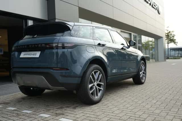 Land Rover Range Rover Evoque (2026) thumbnail 6