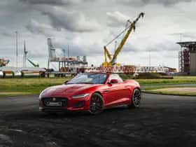 Jaguar F-Type thumbnail 2