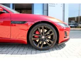 Jaguar F-Type thumbnail 16