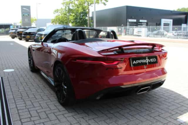 Jaguar F-Type (2024) thumbnail 4