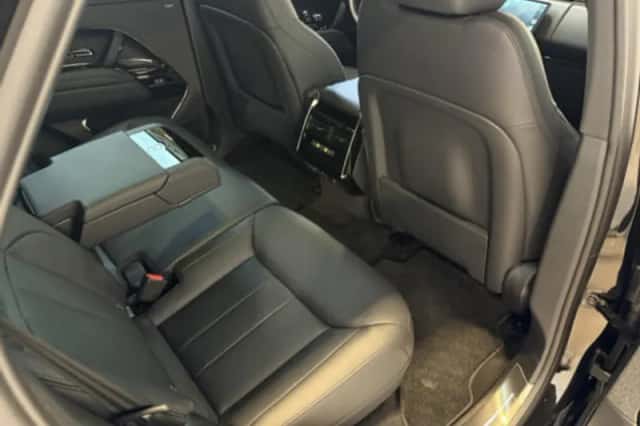 Land Rover Range Rover Sport (2023) thumbnail 40