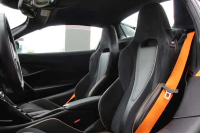 McLaren 720S Spider (2021) thumbnail 14