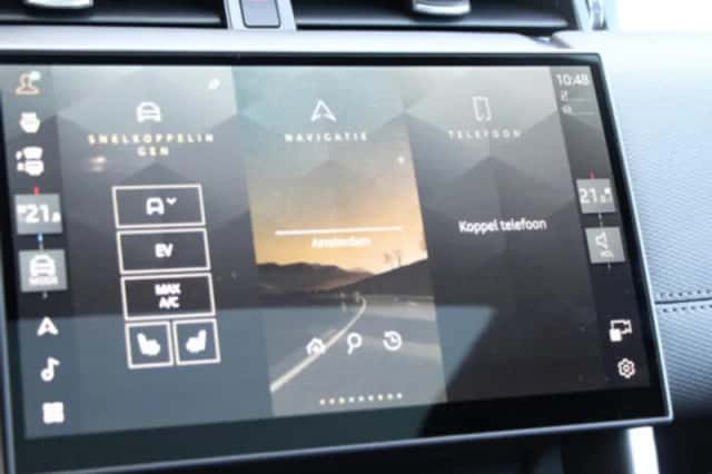 Land Rover Discovery Sport (2025) thumbnail 23