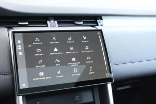Land Rover Discovery Sport (2025) thumbnail 25