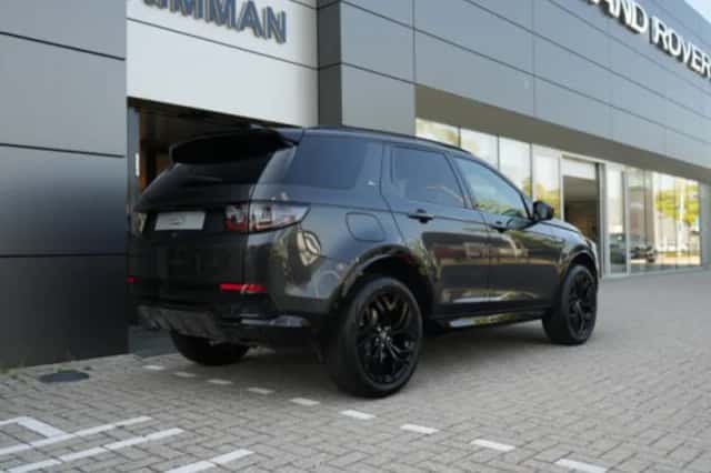 Land Rover Discovery Sport (2025) thumbnail 6