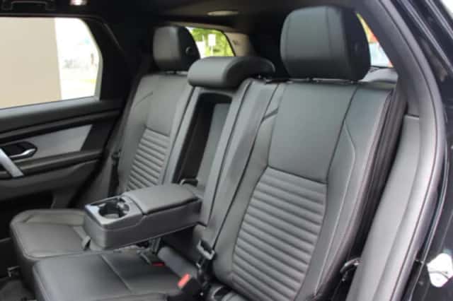 Land Rover Discovery Sport (2025) thumbnail 68