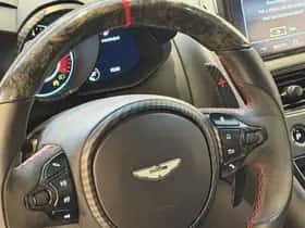 Aston Martin DBS (2021) thumbnail 11