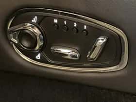 Aston Martin DBS (2021) thumbnail 12