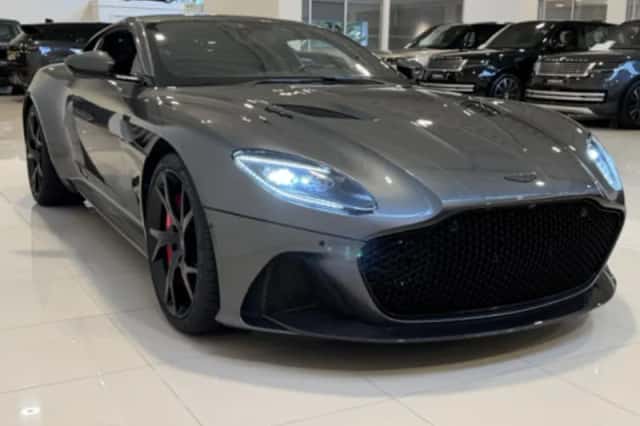 Aston Martin DBS (2021) thumbnail 6