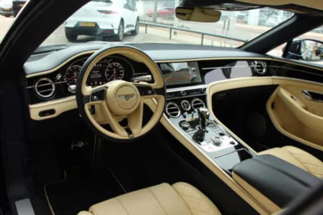 Bentley Continental GTC (2018) thumbnail 20