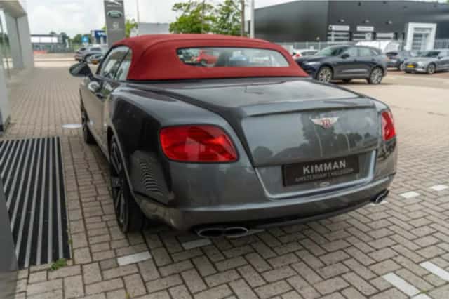 Bentley Continental GTC (2018) thumbnail 97