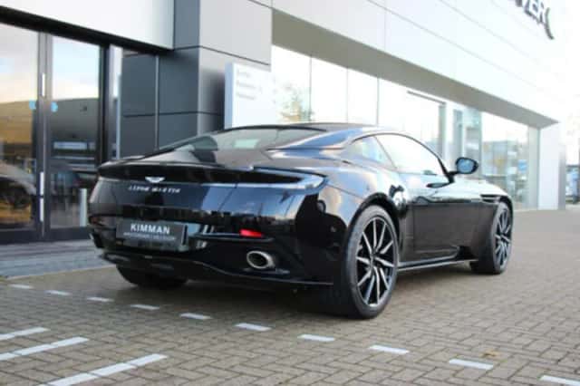 Aston Martin DB11 (2022) thumbnail 6