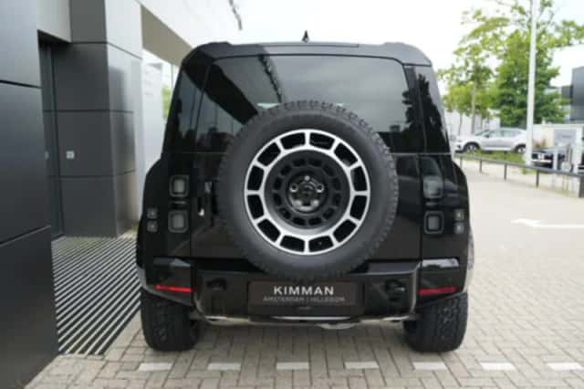 Land Rover Defender (2026) thumbnail 4