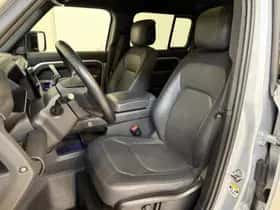 Land Rover Defender (2009) thumbnail 76