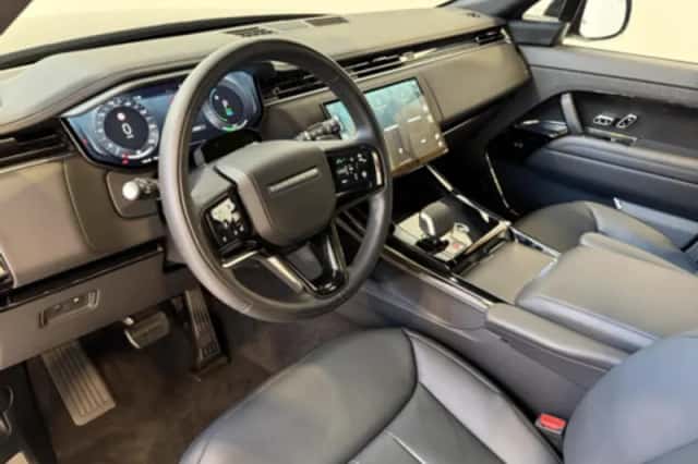 Land Rover Range Rover Sport (2023) thumbnail 32