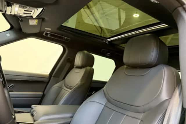 Land Rover Range Rover Sport (2022) thumbnail 31