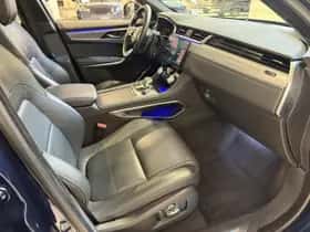 Jaguar F-Pace thumbnail 38