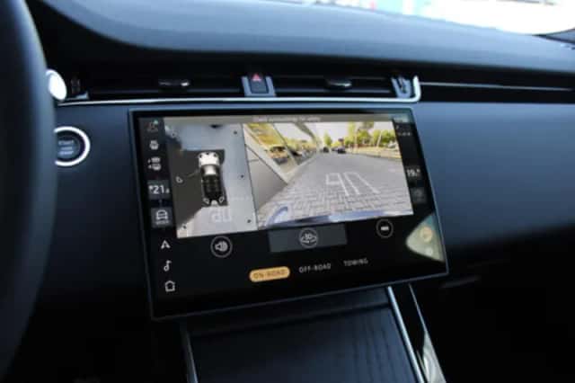 Land Rover Range Rover Evoque (2026) thumbnail 67