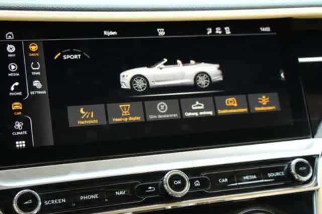 Bentley Continental GTC (2019) thumbnail 38