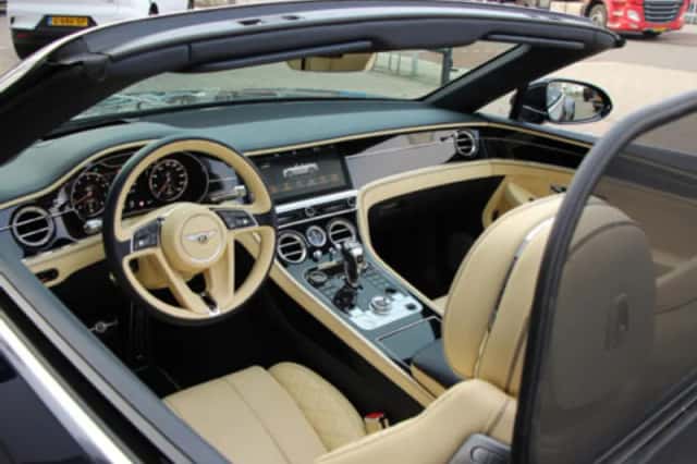 Bentley Continental GTC (2019) thumbnail 41