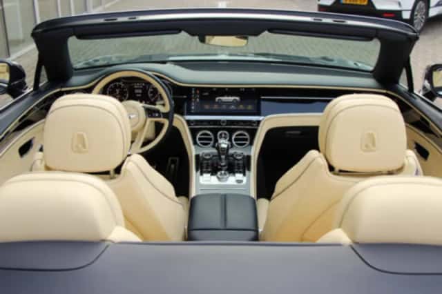 Bentley Continental GTC (2019) thumbnail 42