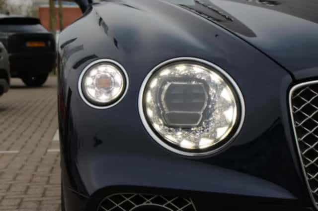 Bentley Continental GTC (2019) thumbnail 7
