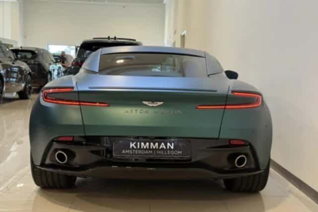 Aston Martin DB12 (2024) thumbnail 6