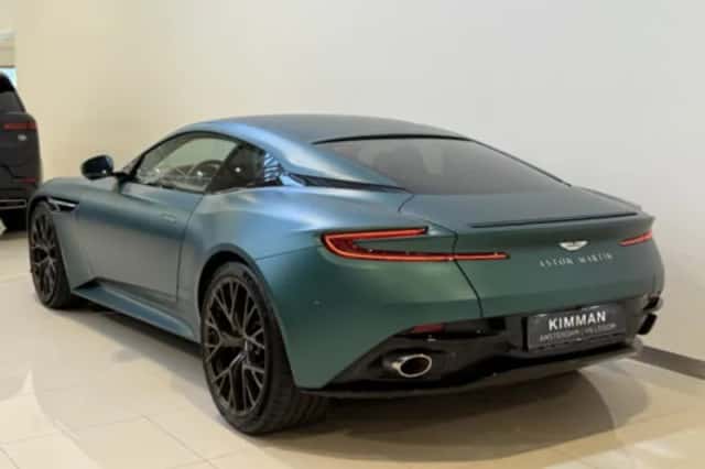 Aston Martin DB12 (2024) thumbnail 7