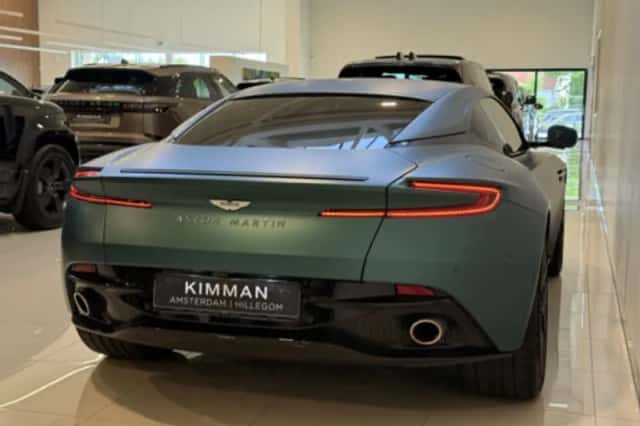 Aston Martin DB12 (2024) thumbnail 8