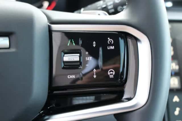 Land Rover Discovery Sport (2025) thumbnail 21