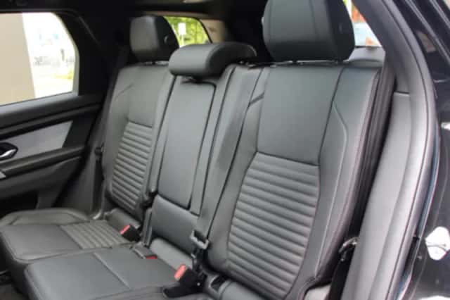 Land Rover Discovery Sport (2025) thumbnail 67