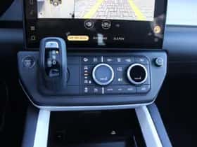 Land Rover Defender (2025) thumbnail 48