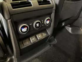 Land Rover Defender (2025) thumbnail 78