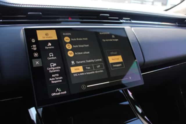 Land Rover Range Rover Sport (2023) thumbnail 78
