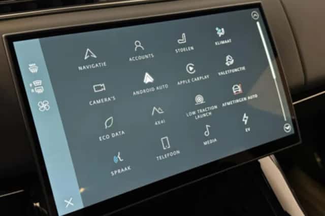 Land Rover Range Rover Sport (2023) thumbnail 36