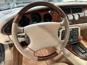 Jaguar XK8 thumbnail 7