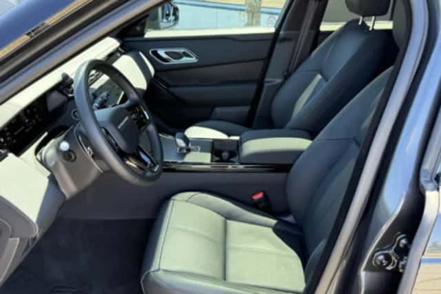 Land Rover Range Rover Velar (2020) thumbnail 5