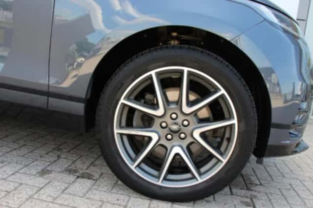 Land Rover Range Rover Velar (2020) thumbnail 5