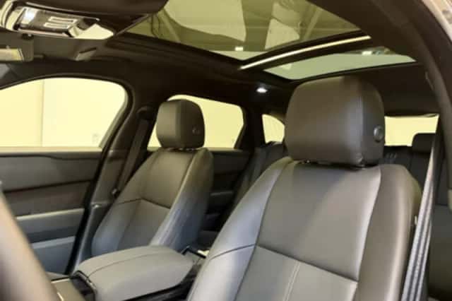 Land Rover Range Rover Velar (2020) thumbnail 62