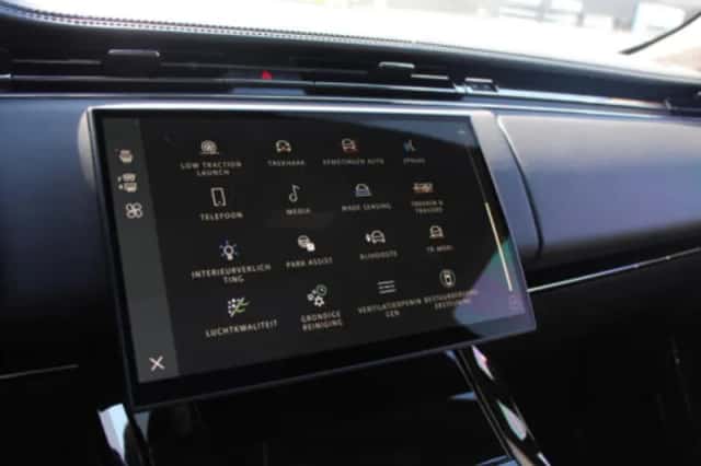 Land Rover Range Rover Sport (2023) thumbnail 80