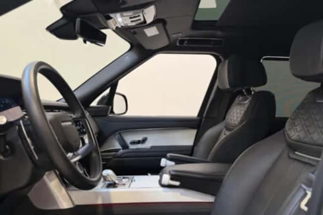 Land Rover Range Rover (2017) thumbnail 43