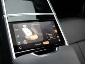 Land Rover Range Rover (2017) thumbnail 85