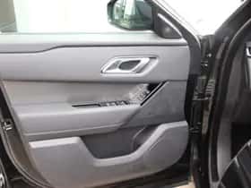 Land Rover Range Rover Velar thumbnail 11
