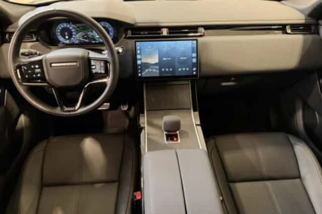 Land Rover Range Rover Velar (2022) thumbnail 66